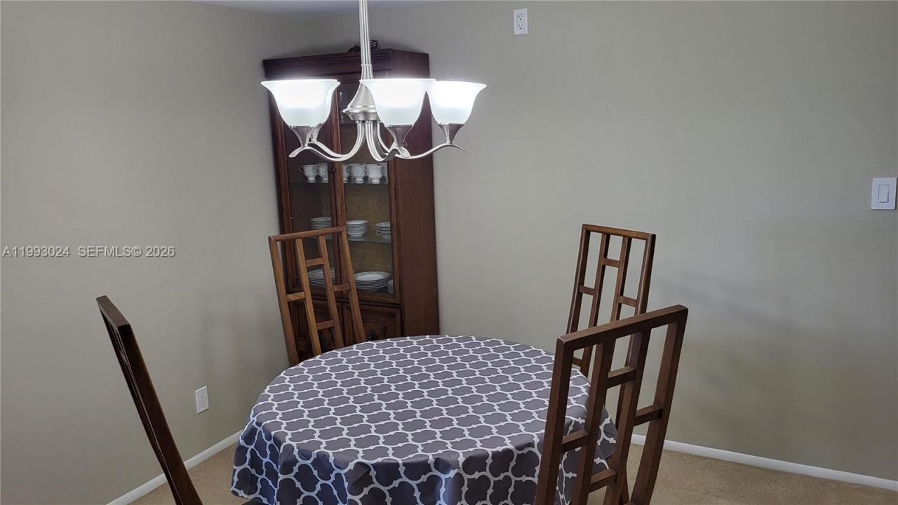 3401 N Country Club Dr , Unit 402, Aventura, FL 33180 Photo