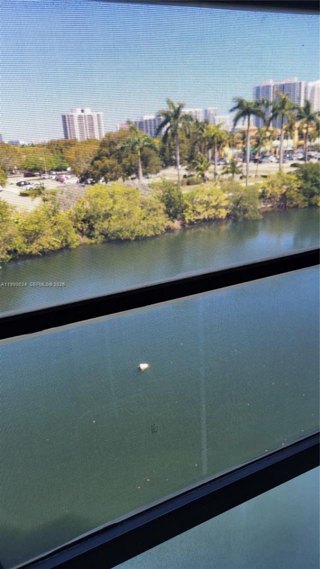 3401 N Country Club Dr , Unit 402, Aventura, FL 33180 Photo