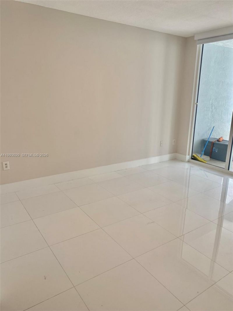 170 SE 14th St , Unit 2208, Miami, FL 33131 Photo