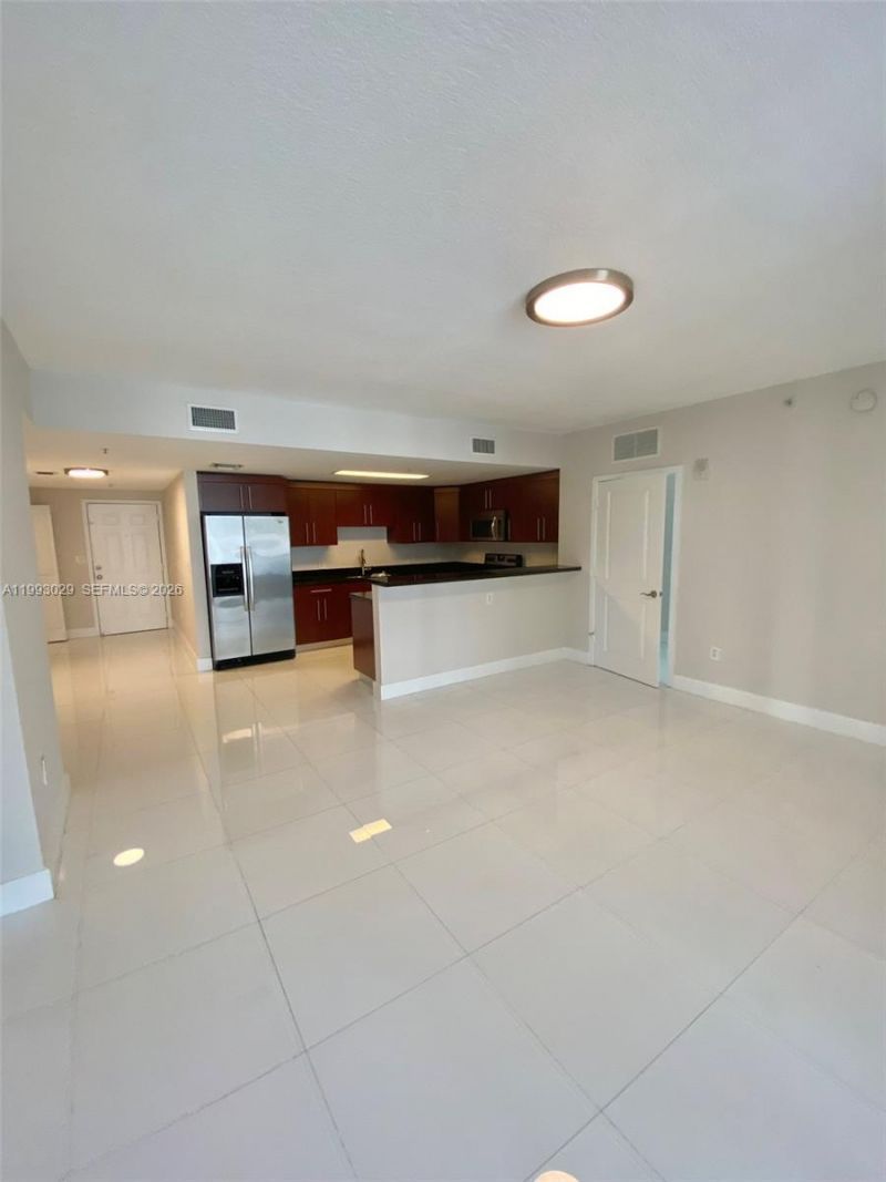 170 SE 14th St , Unit 2208, Miami, FL 33131 Photo