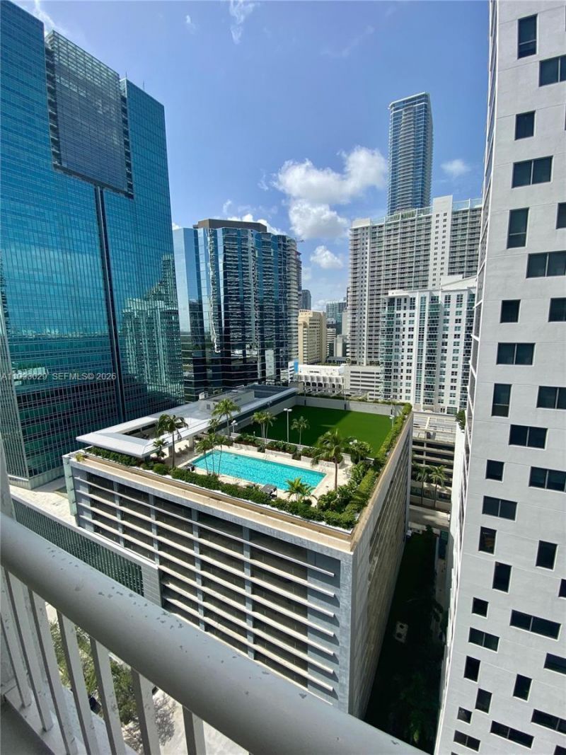 170 SE 14th St , Unit 2208, Miami, FL 33131 Photo