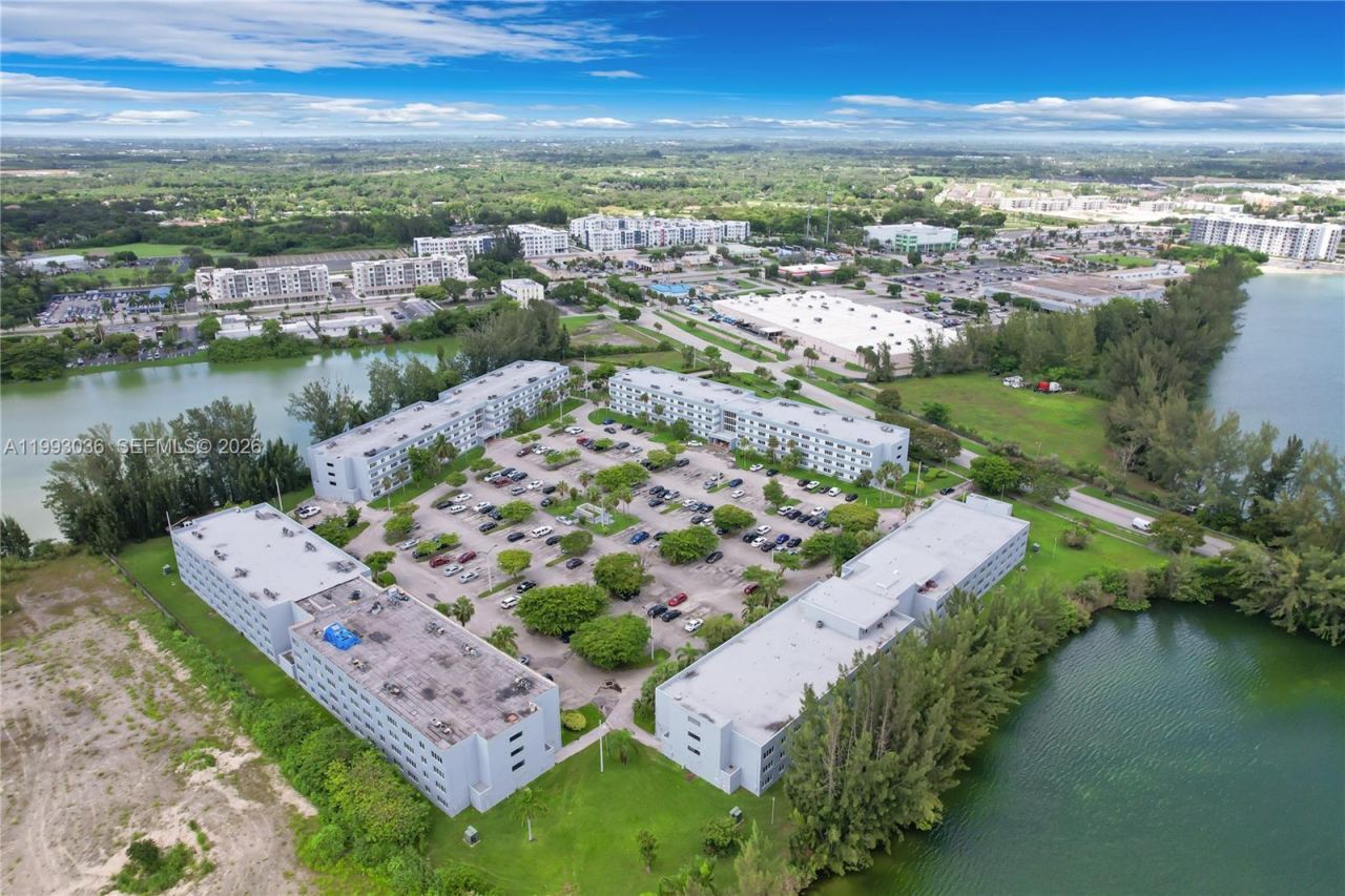 14820 Naranja Lakes Blvd, Unit D3B, Homestead, FL 33032 Photo