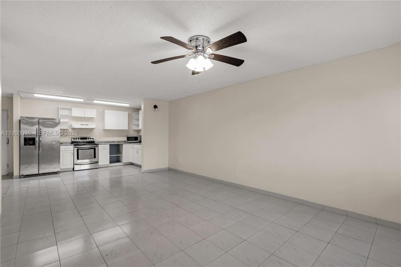 14820 Naranja Lakes Blvd, Unit D3B, Homestead, FL 33032 Photo