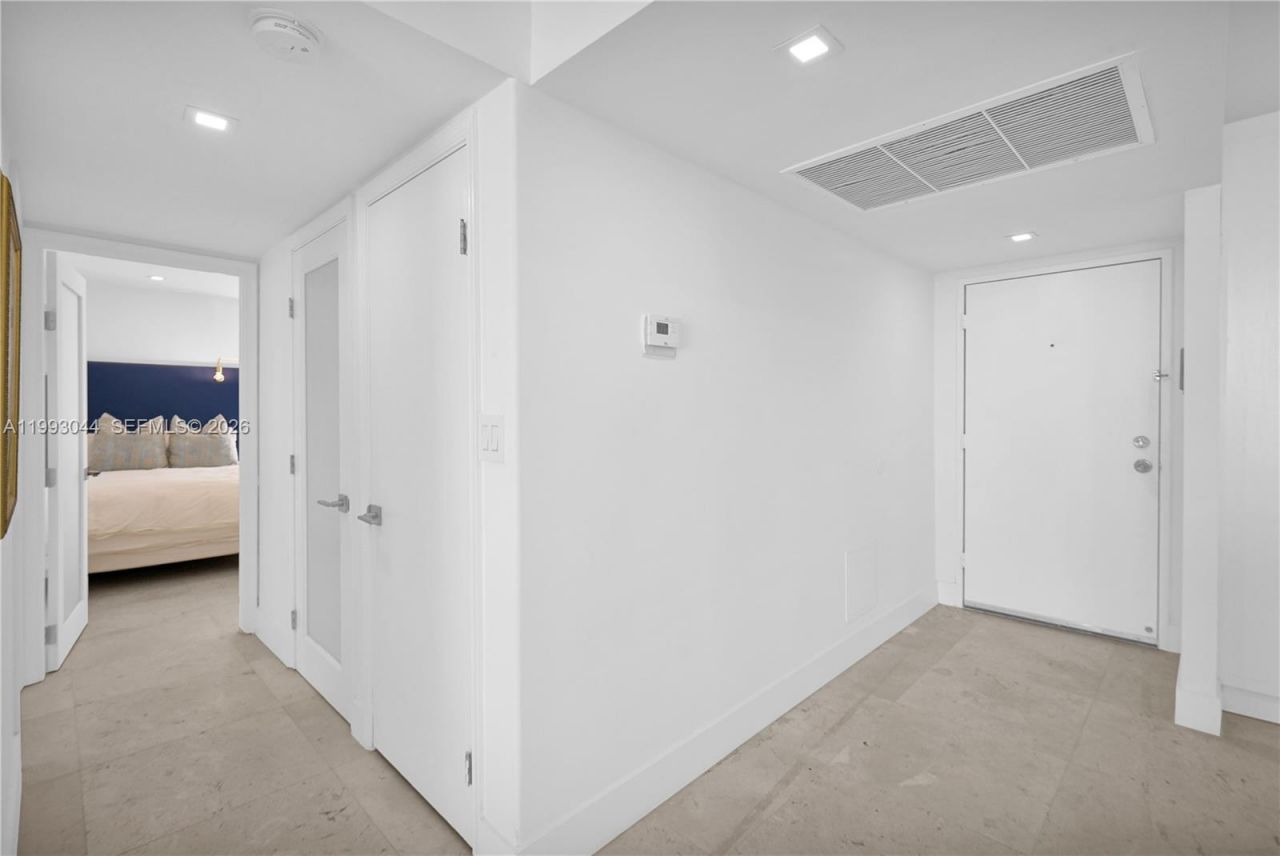 5555 Collins Ave , Unit 3N, Miami Beach, FL 33140 Photo