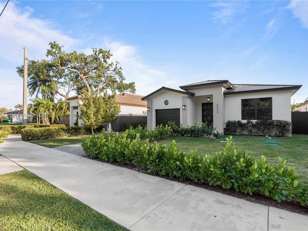 8570 SW 198th St , Unit -, Cutler Bay, FL 33189