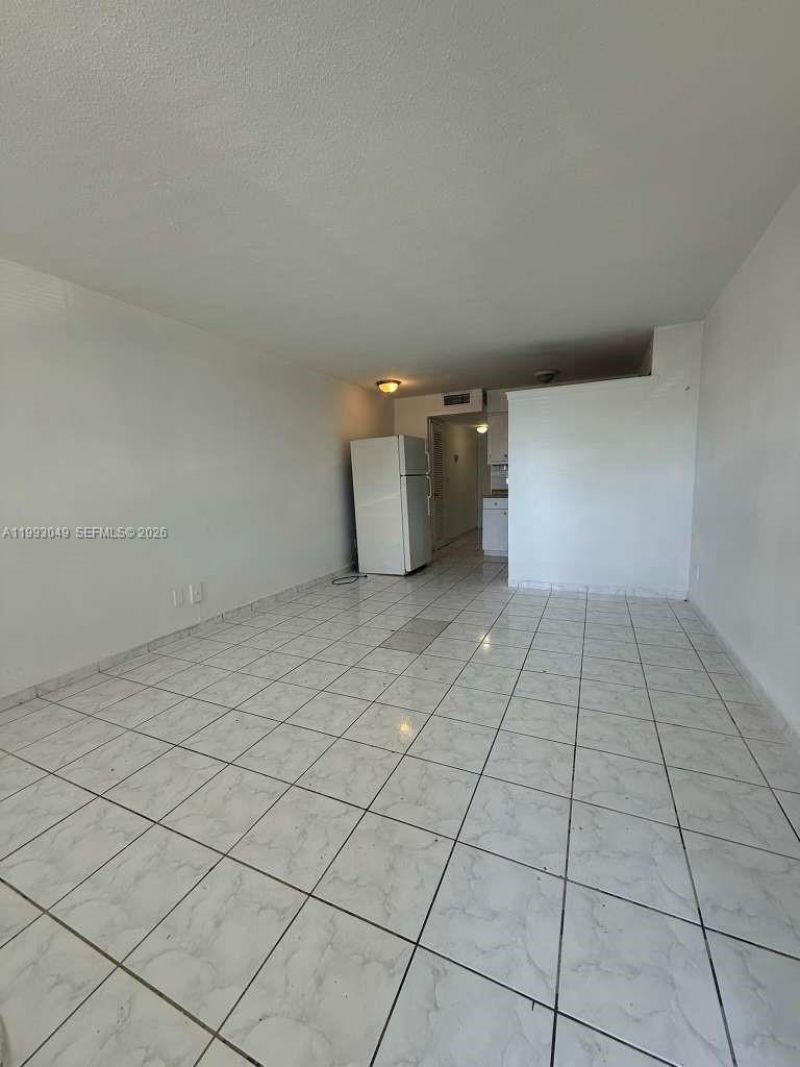 7917 West Dr , Unit 7, North Bay Village, FL 33141 Photo