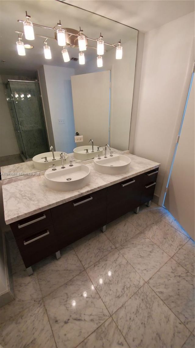 253 NE 2nd St, Unit 2301, Miami, FL 33132 Photo