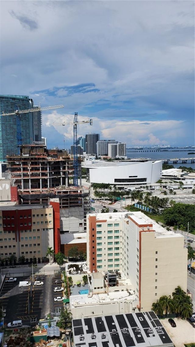 253 NE 2nd St, Unit 2301, Miami, FL 33132 Photo