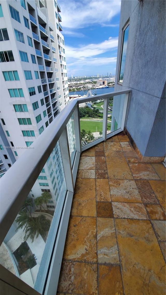 253 NE 2nd St, Unit 2301, Miami, FL 33132 Photo