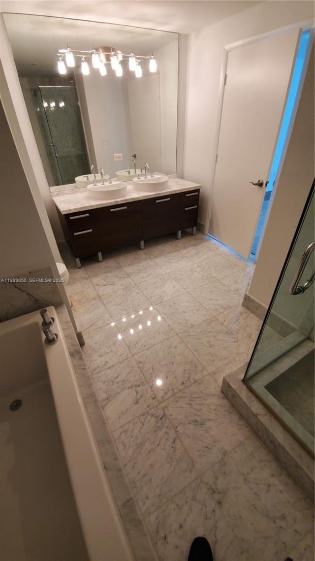 253 NE 2nd St, Unit 2301, Miami, FL 33132 Photo