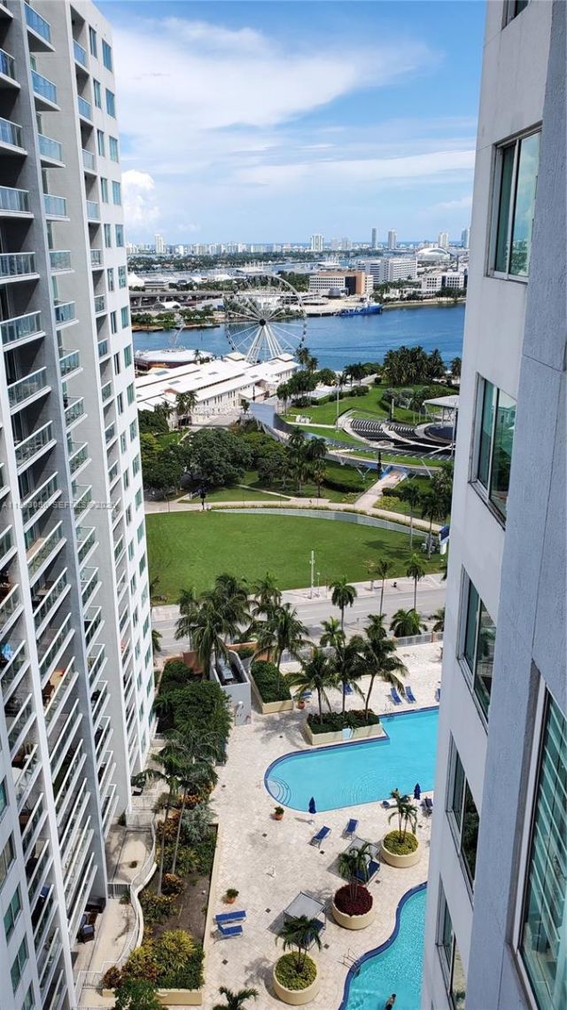 253 NE 2nd St, Unit 2301, Miami, FL 33132 Photo