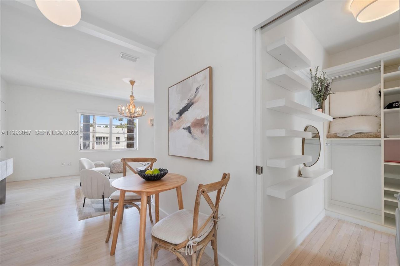 750 Espanola Way , Unit 4, Miami Beach, FL 33139 Photo