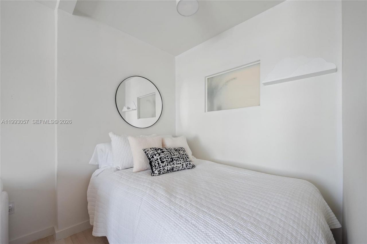 750 Espanola Way , Unit 4, Miami Beach, FL 33139 Photo