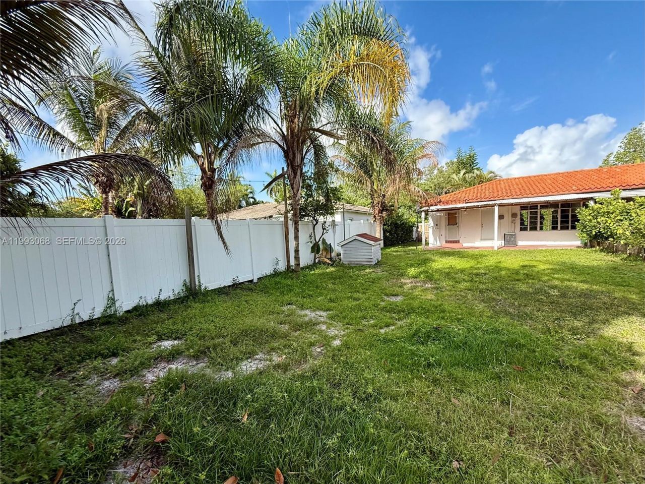 11121 NE 9th Ct , Unit 2, Biscayne Park, FL 33161 Photo