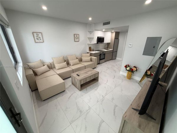 944 Jefferson Ave , Unit 13, Miami Beach, FL 33139