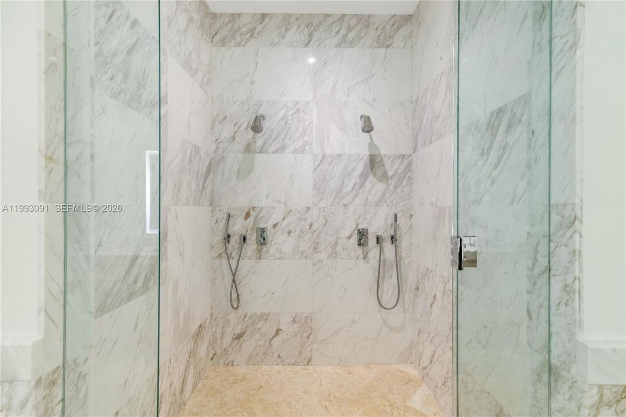 2821 S Bayshore Dr , Unit 6B, Miami, FL 33133 Photo