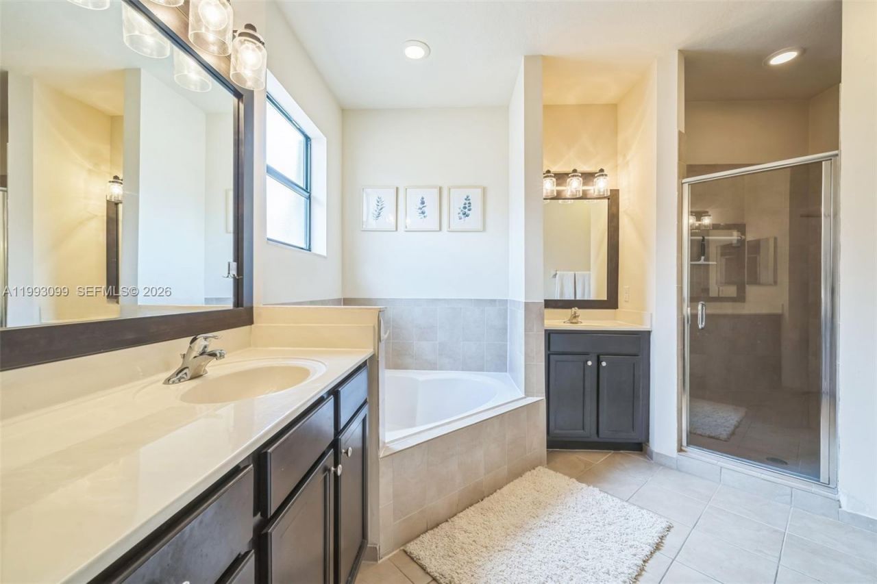 627 SE 34th Ave, Homestead, FL 33033 Photo