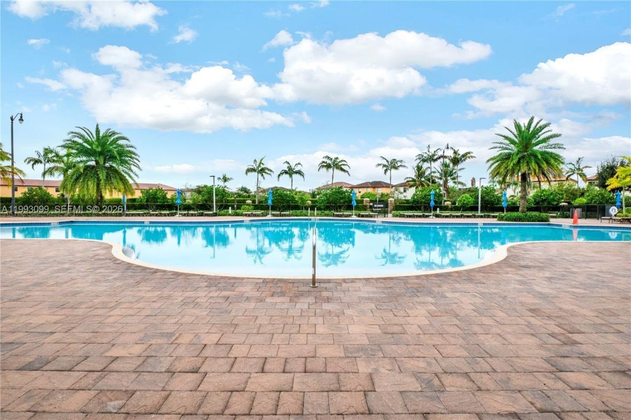 627 SE 34th Ave, Homestead, FL 33033 Photo