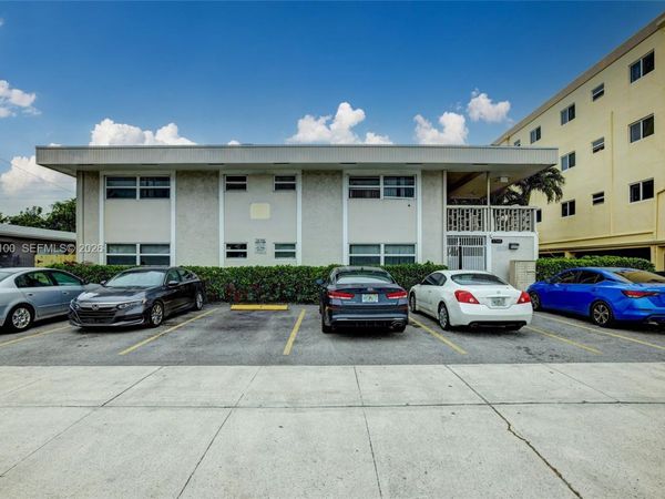 1740 Funston ST , Unit 12, Hollywood, FL 33020