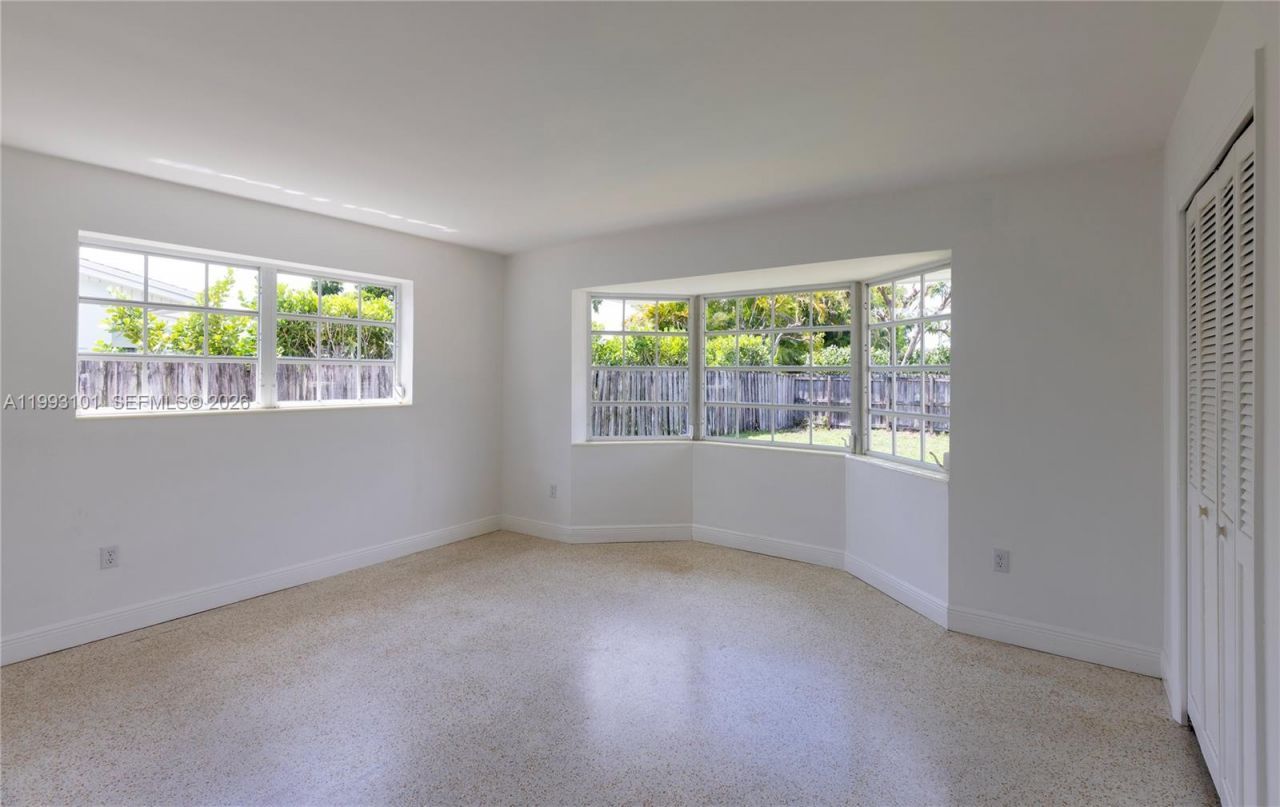 9700 Kendale Blvd , Miami, FL 33176 Photo