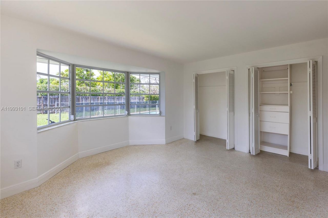 9700 Kendale Blvd , Miami, FL 33176 Photo