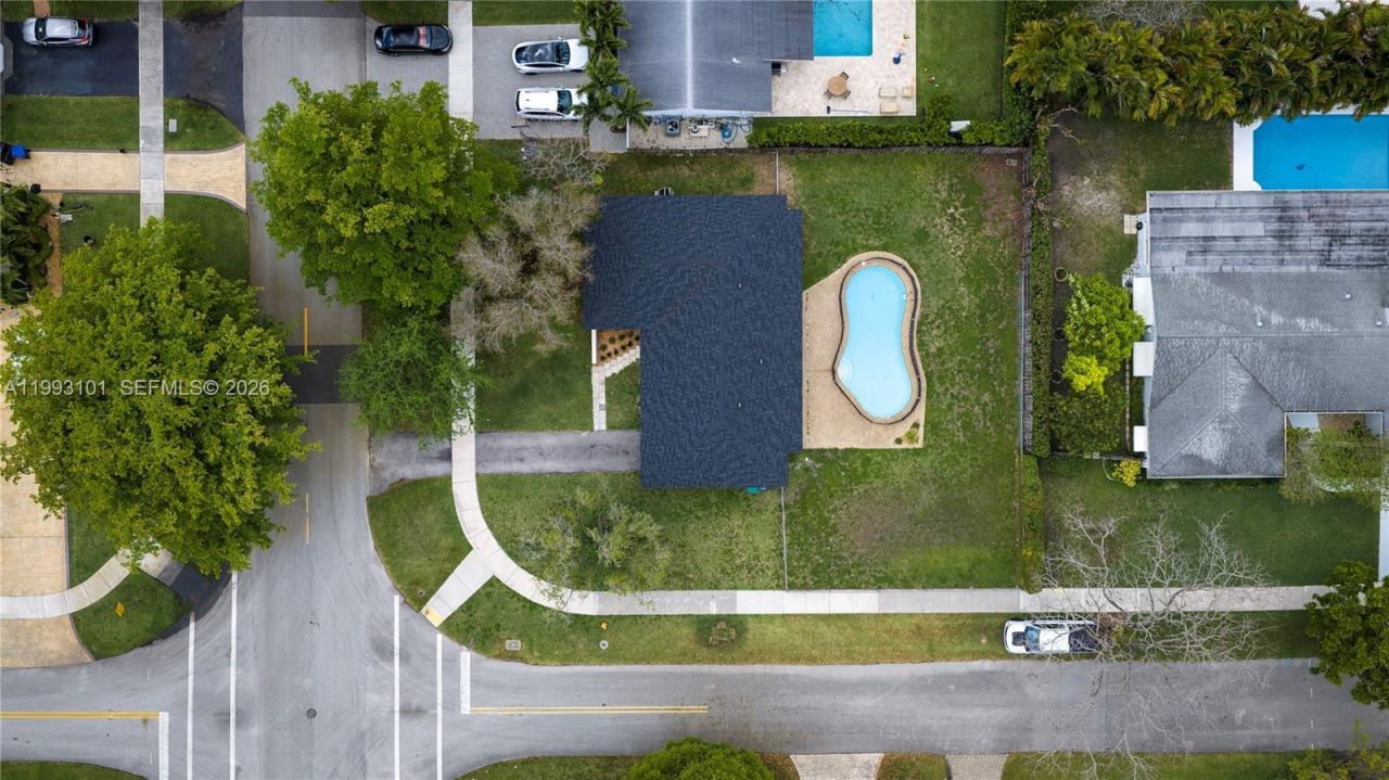 9700 Kendale Blvd , Miami, FL 33176 Photo