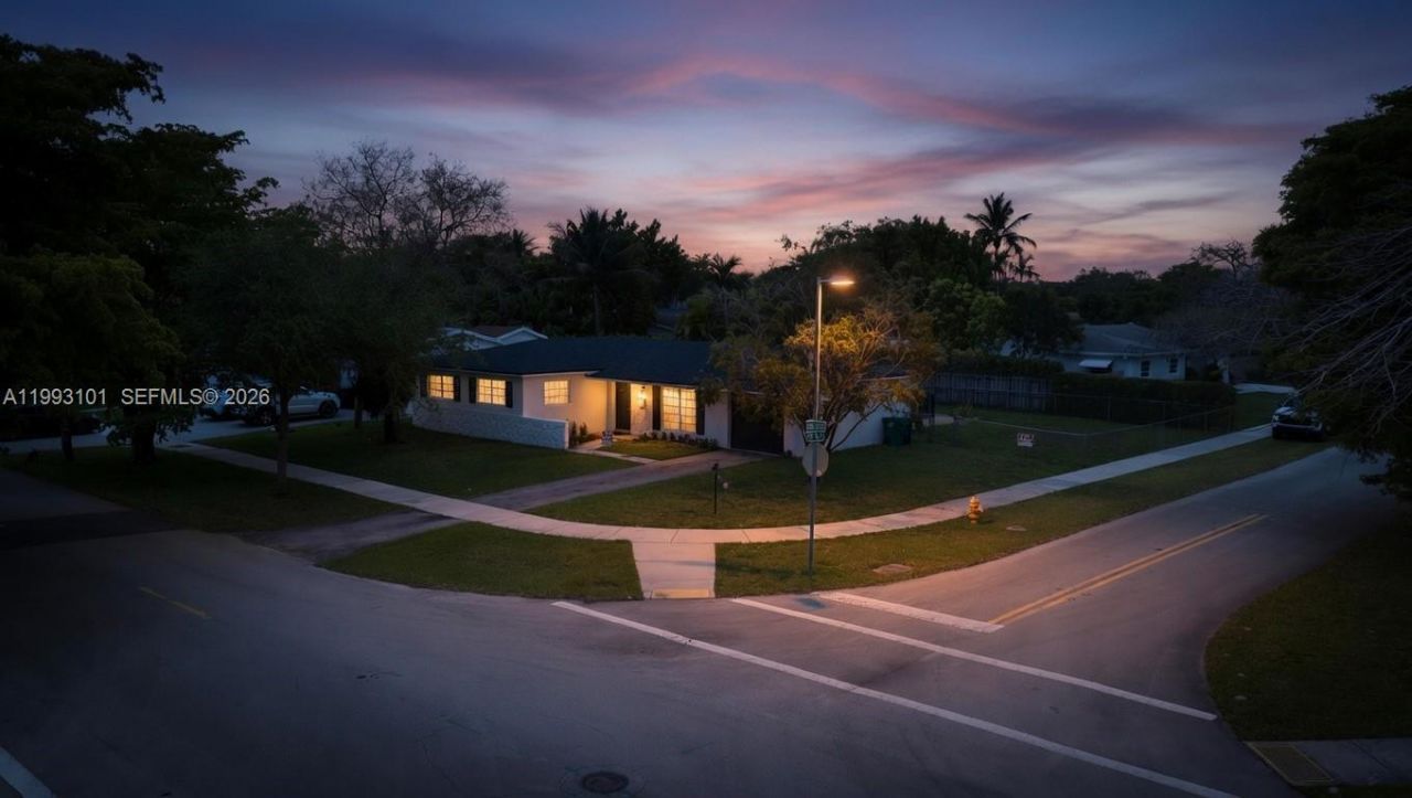 9700 Kendale Blvd , Miami, FL 33176 Photo