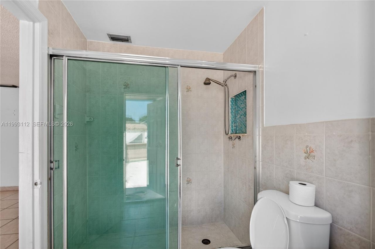 13471 SW 99th Ter , Miami, FL 33186 Photo