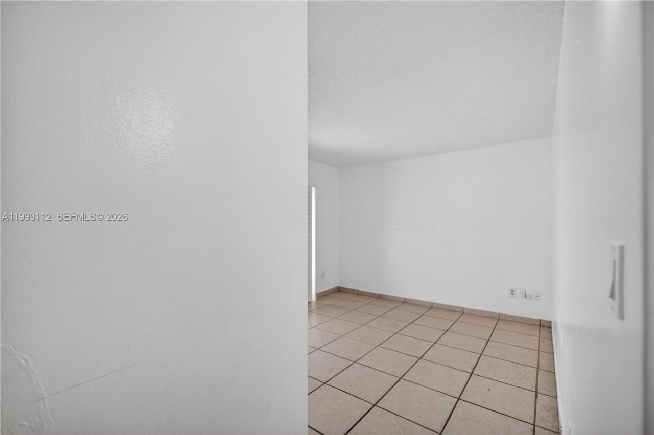 13471 SW 99th Ter , Miami, FL 33186 Photo