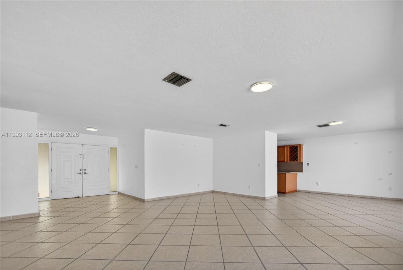 13471 SW 99th Ter , Miami, FL 33186 Photo