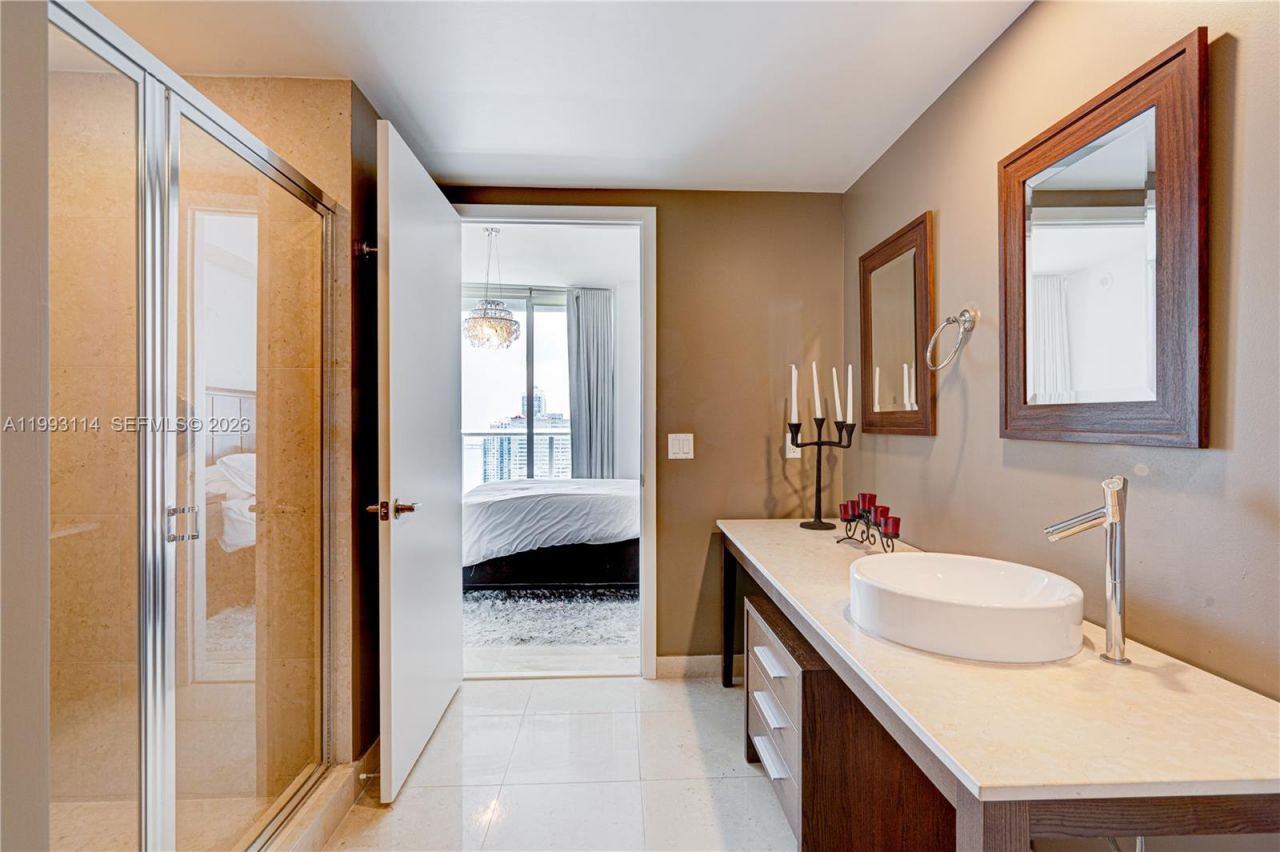 495 Brickell Ave, Unit 3505, Miami, FL 33131 Photo