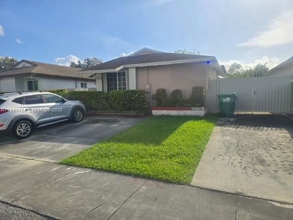 19301 SW 123rd Ave , Miami, FL 33177