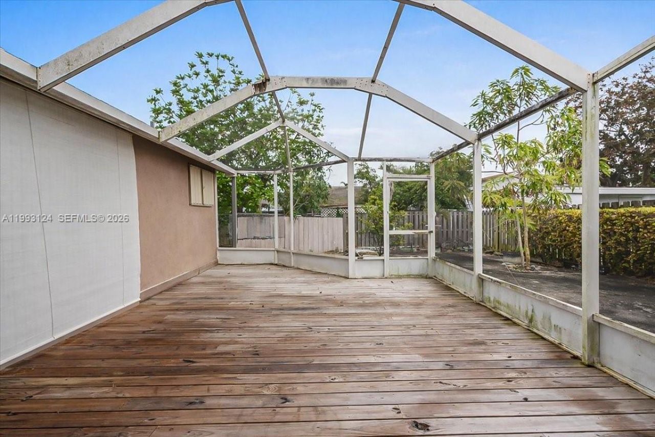 19301 SW 123rd Ave, Miami, FL 33177 Photo