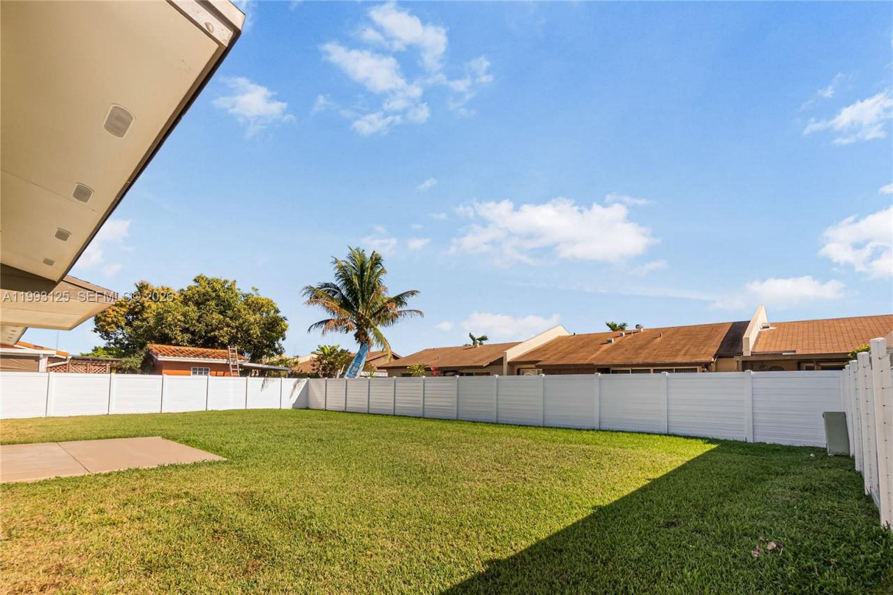 12020 SW 108th St , Unit 12020, Miami, FL 33186 Photo