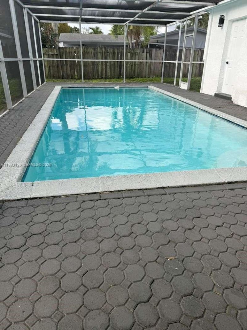 7120 Allen St , Hollywood, FL 33024 Photo