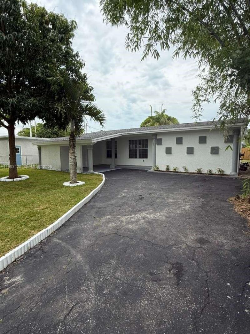 7120 Allen St, Hollywood, FL 33024 Photo