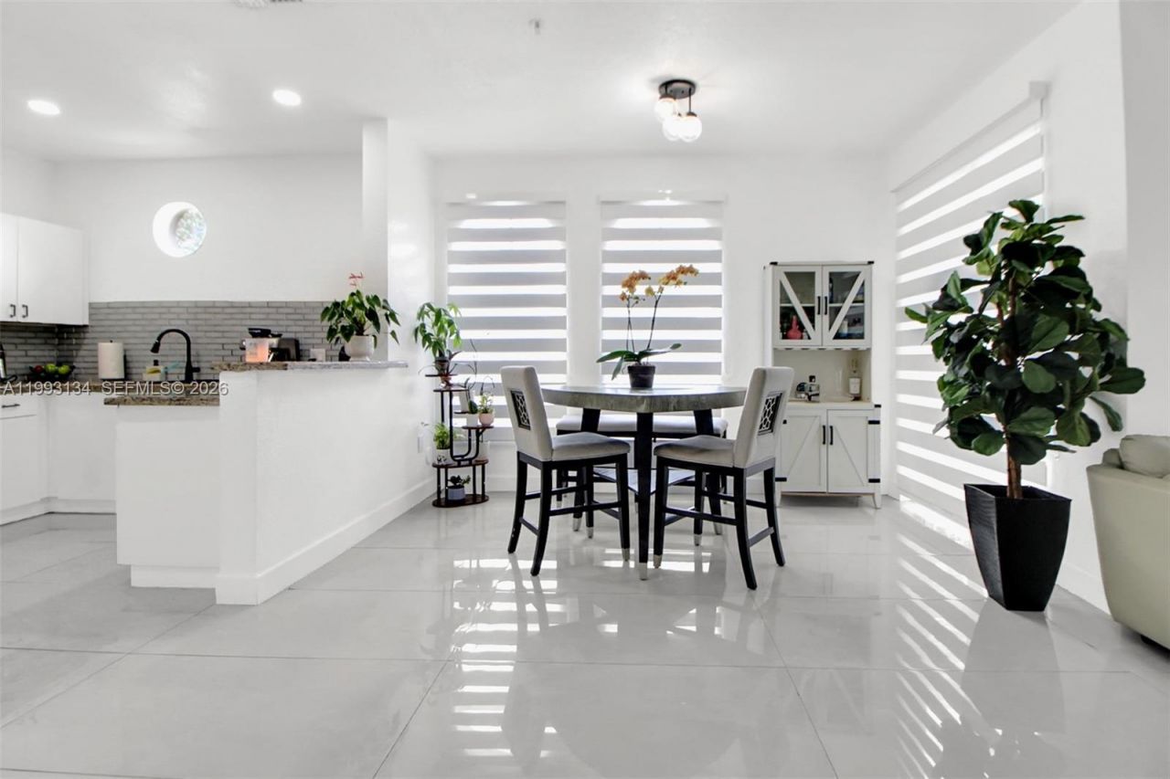 4341 SW 160th Ave, Unit 106, Miramar, FL 33027 Photo