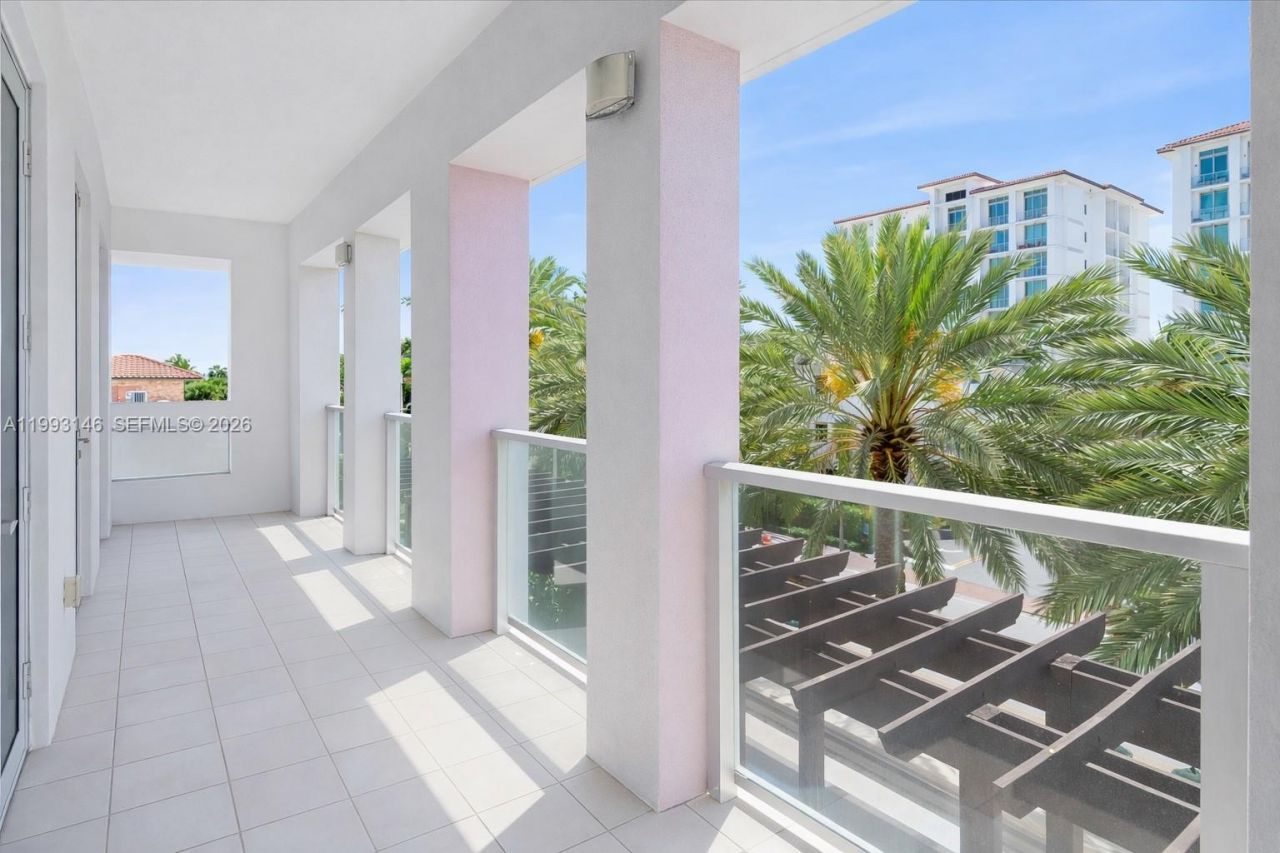 455 E Palmetto Park Rd , Unit 3W, Boca Raton, FL 33432 Photo