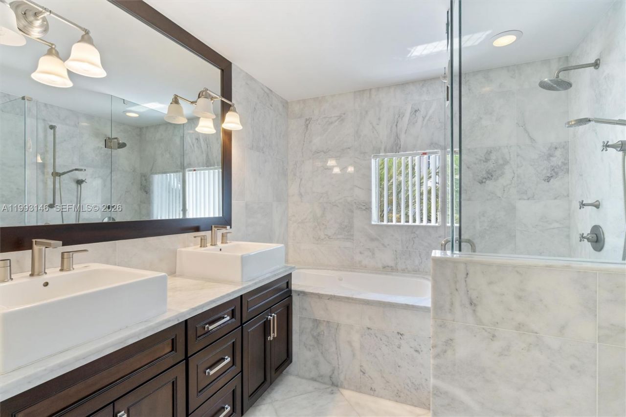 455 E Palmetto Park Rd , Unit 3W, Boca Raton, FL 33432 Photo