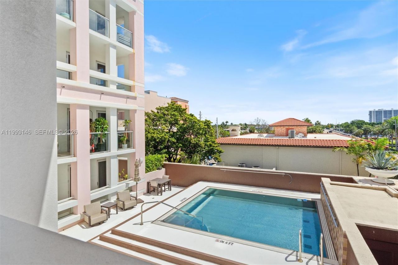 455 E Palmetto Park Rd , Unit 3W, Boca Raton, FL 33432 Photo