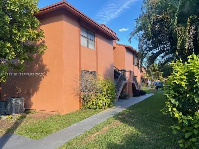 6395 W 27th Ct , Unit 102, Hialeah, FL 33016 Photo