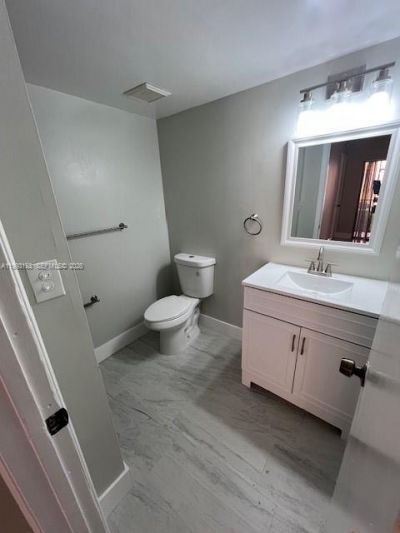 6395 W 27th Ct , Unit 102, Hialeah, FL 33016 Photo