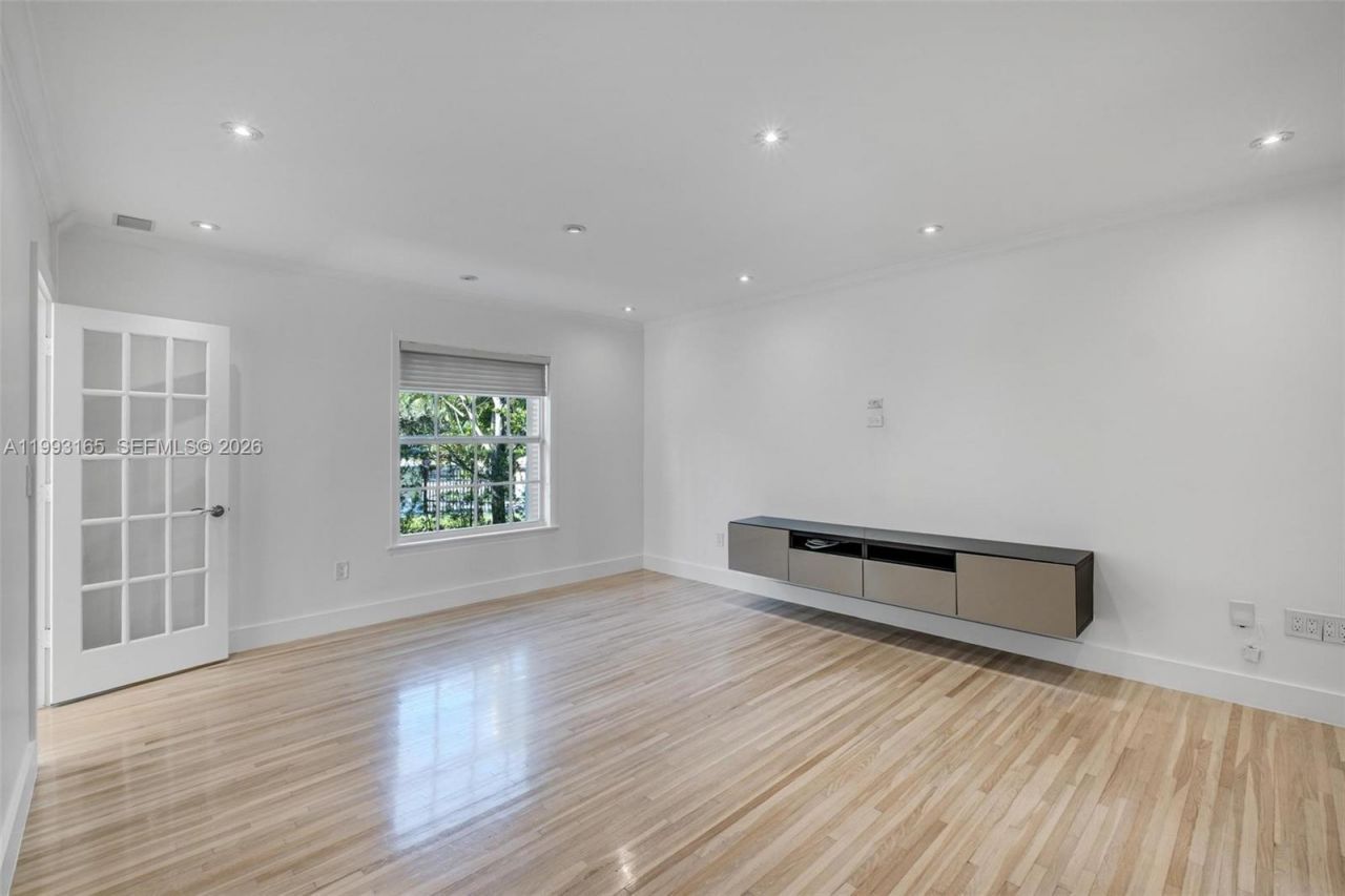 11401 SW 72nd Pl , Pinecrest, FL 33156 Photo