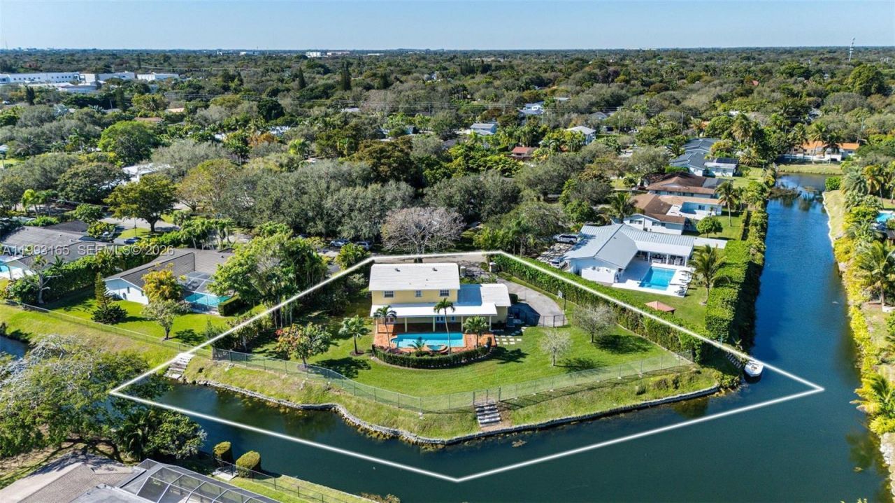 11401 SW 72nd Pl , Pinecrest, FL 33156 Photo