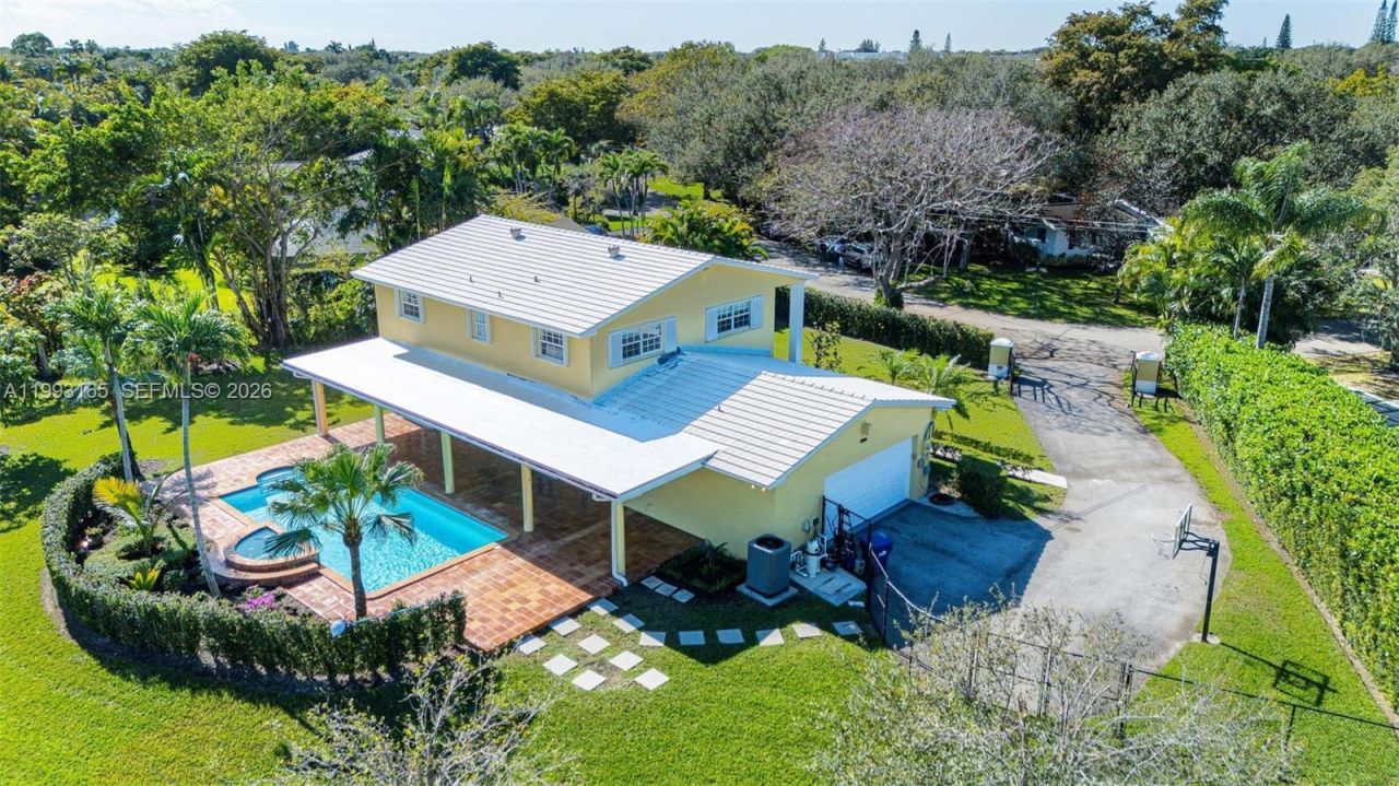 11401 SW 72nd Pl , Pinecrest, FL 33156 Photo