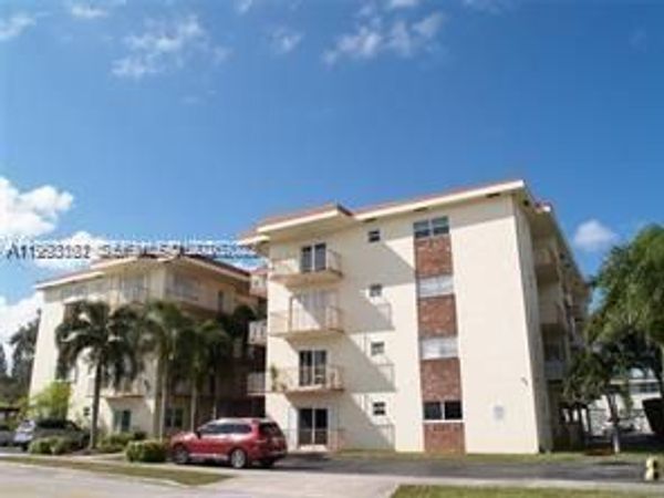 1747 Rodman St , Unit 309, Hollywood, FL 33020