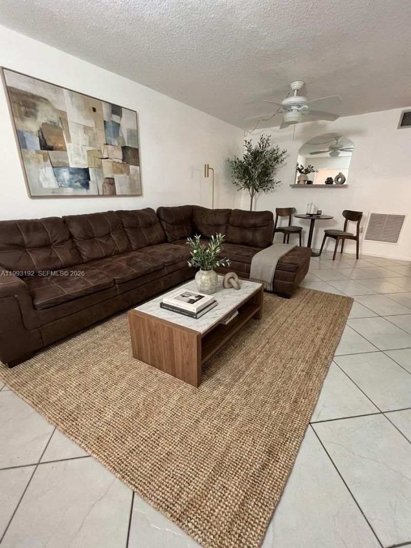 1747 Rodman St, Unit 309, Hollywood, FL 33020 Photo