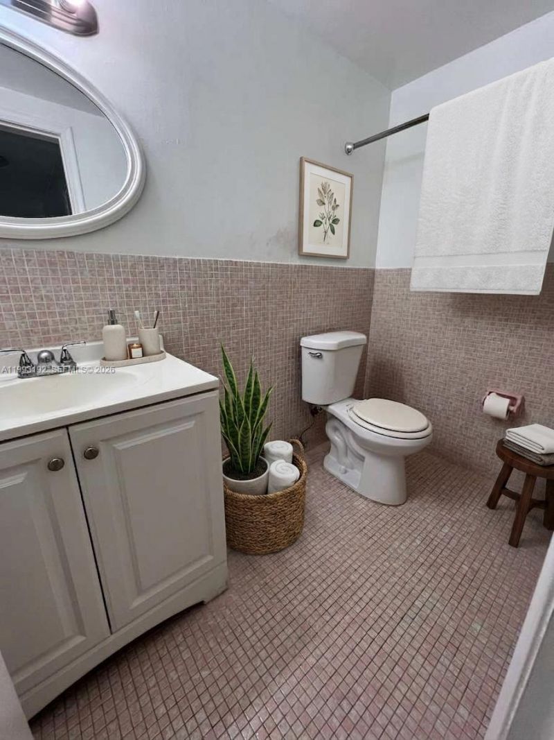 1747 Rodman St, Unit 309, Hollywood, FL 33020 Photo