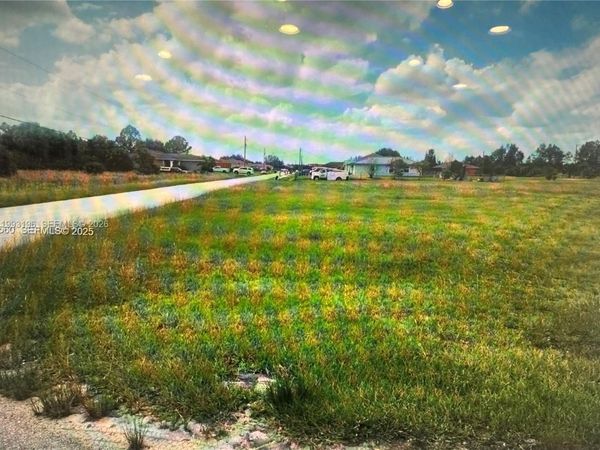 3820 23rd ST W, Lehigh Acres, FL 33971