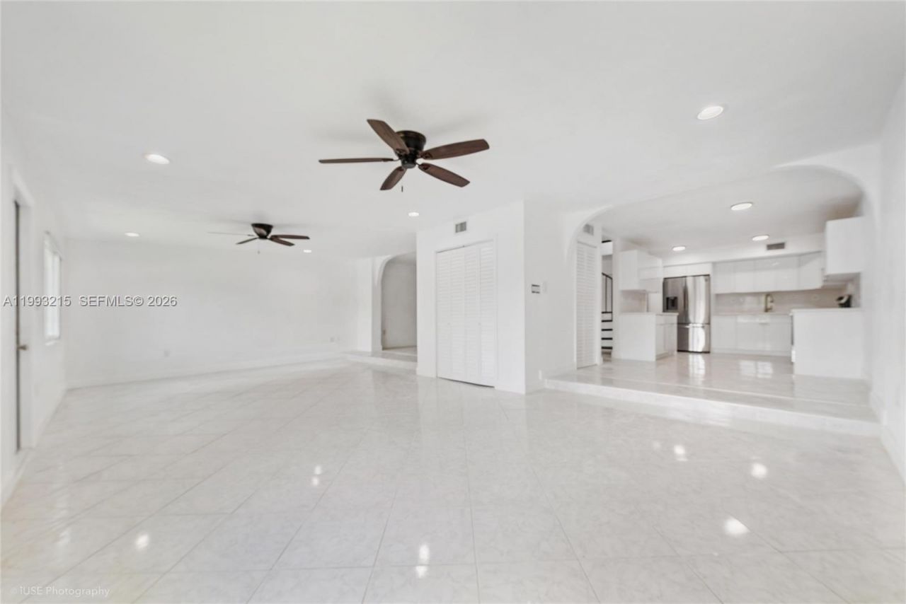 2211 SW 122nd Ct , Miami, FL 33175 Photo